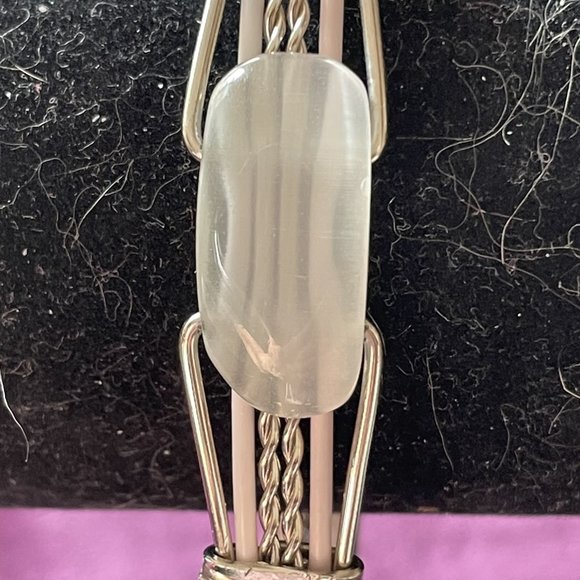 Translucent agate bracelet - Picture 4 of 5